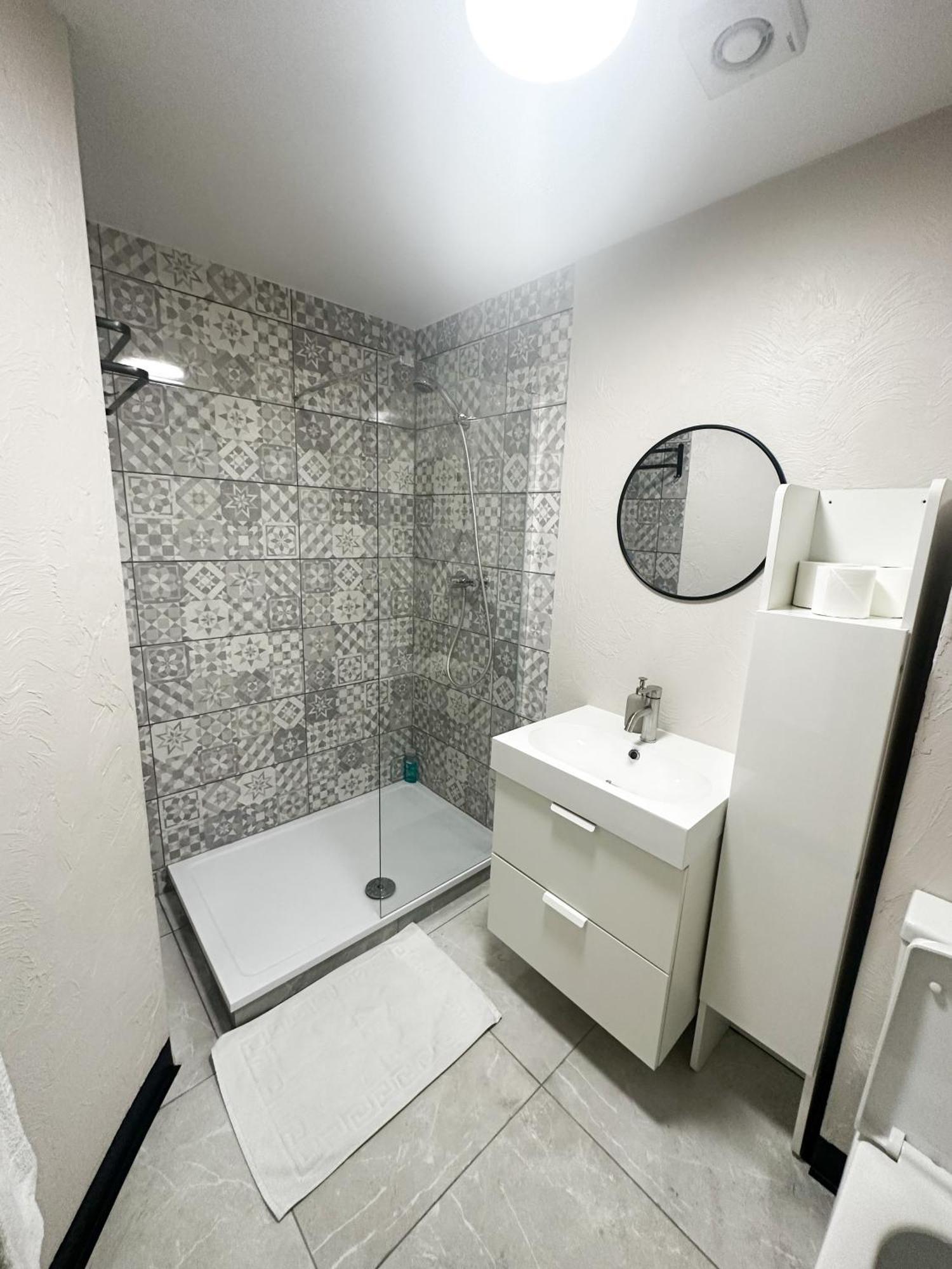 לונדון Flat 3 Stay In Aldgate Apartments מראה חיצוני תמונה